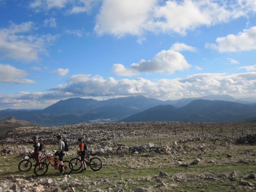 Joyriders-Spain-Riding15